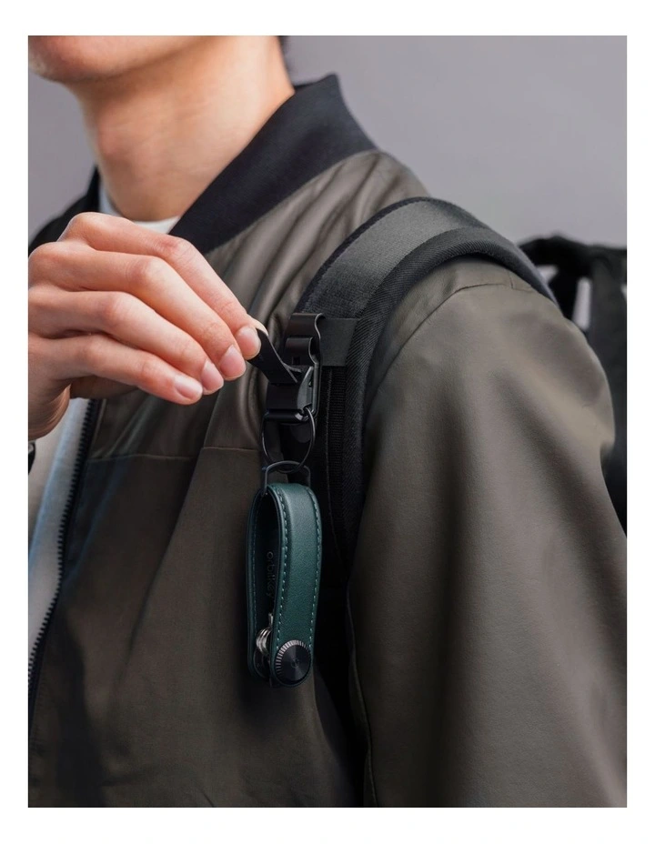 Utility Clip in Black image 4