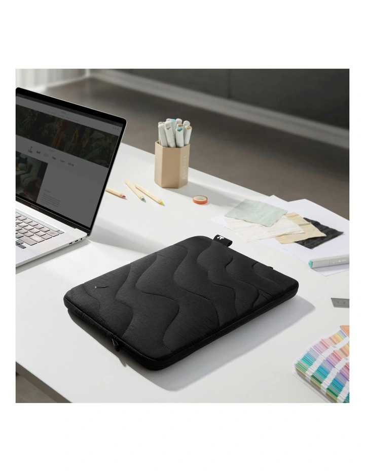 Terra-A27 Laptop Sleeve 14 inch in Black image 5