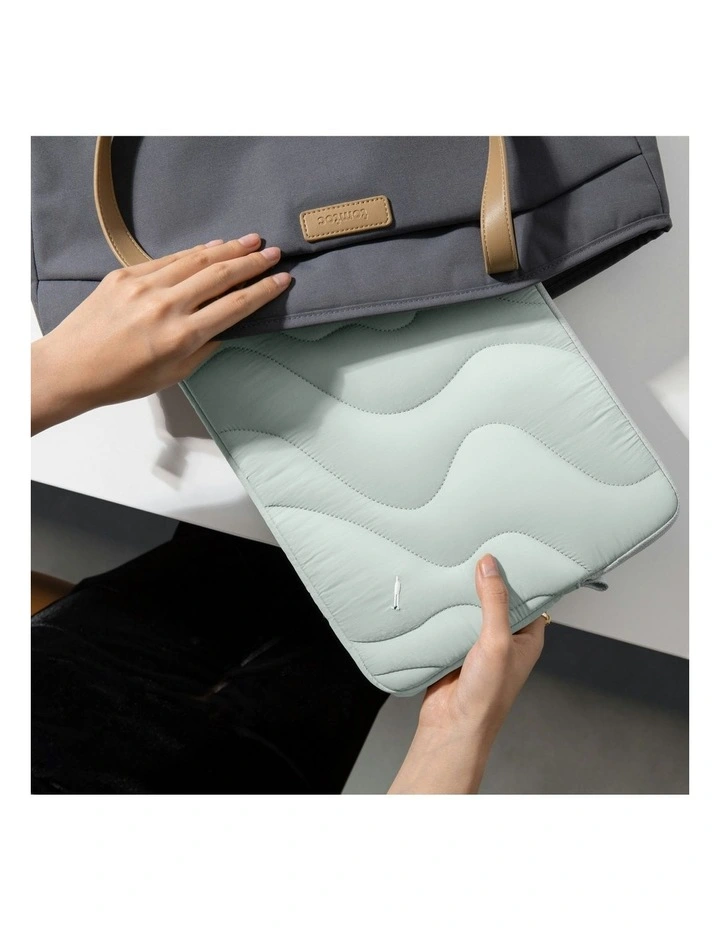 Terra-A27 Laptop Sleeve 14 inch in Mint image 5