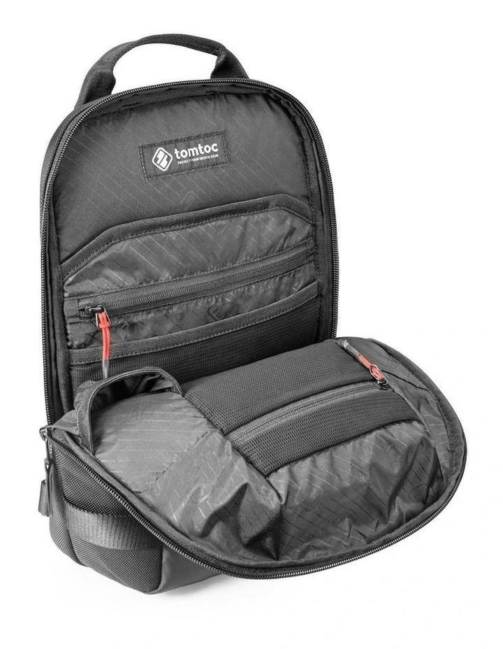 Navigator-T24 Everyday Sling Bag 5L in Black image 7