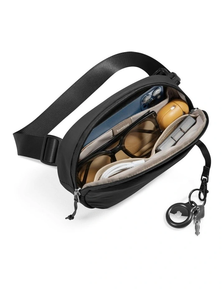 Sling Bean Belt Bag 1.5L in Black image 3