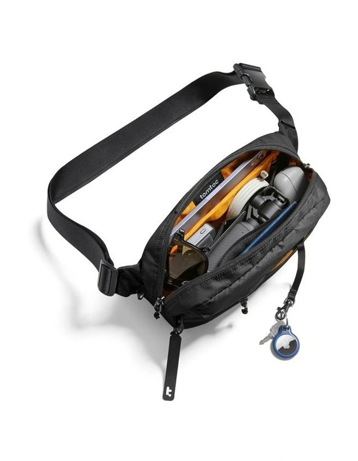 Aviator Chest Bag 3.5L in Black image 2