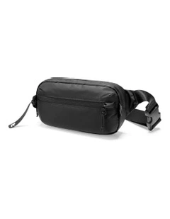 Aviator Chest Bag 1.5L in Black