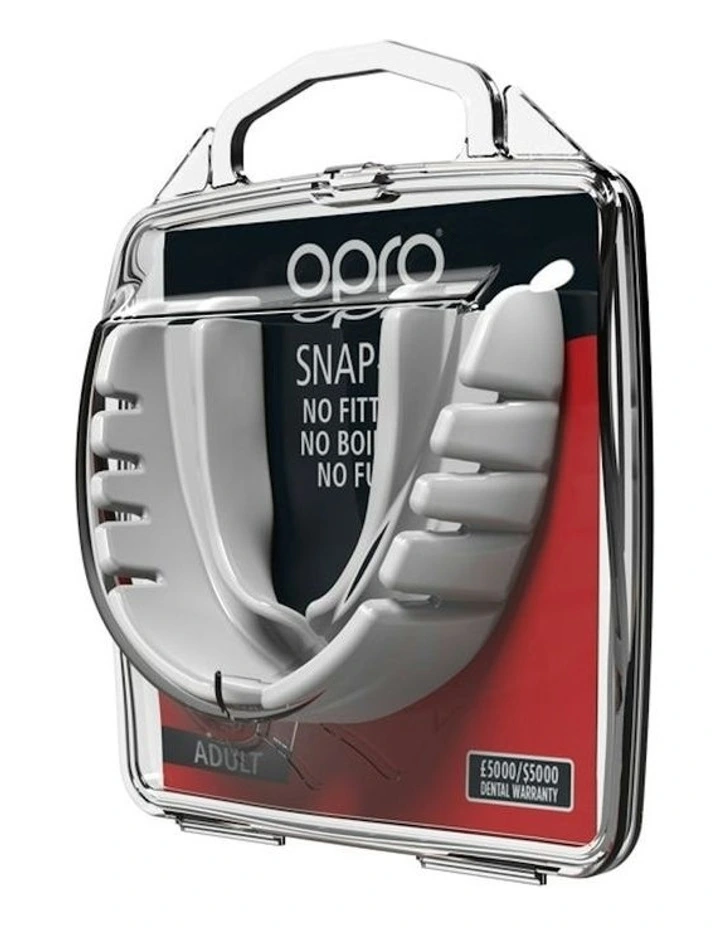 Gen 4 Snap-Fit Ufc Mouthguard in White image 3