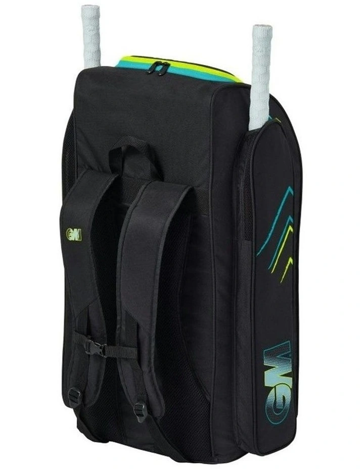 707 S24 Duffle Bag in Black image 2