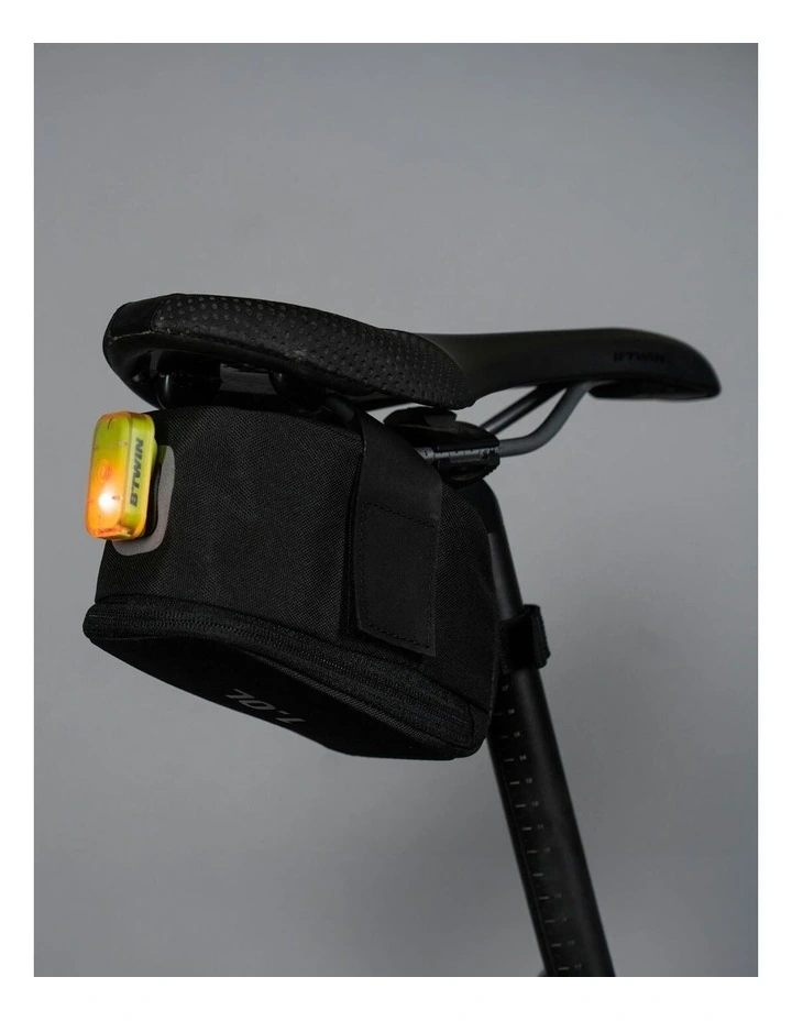 Saddle Bag Easy 1L in Black image 5