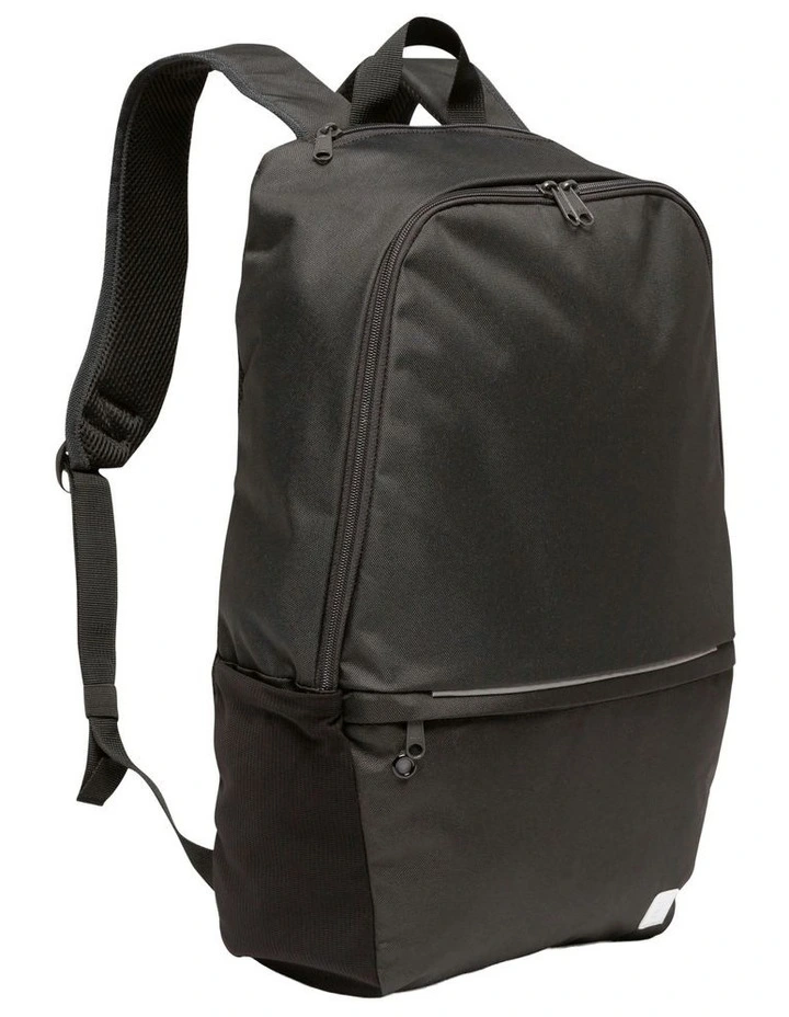 Essential Backpack 24L in Black image 1