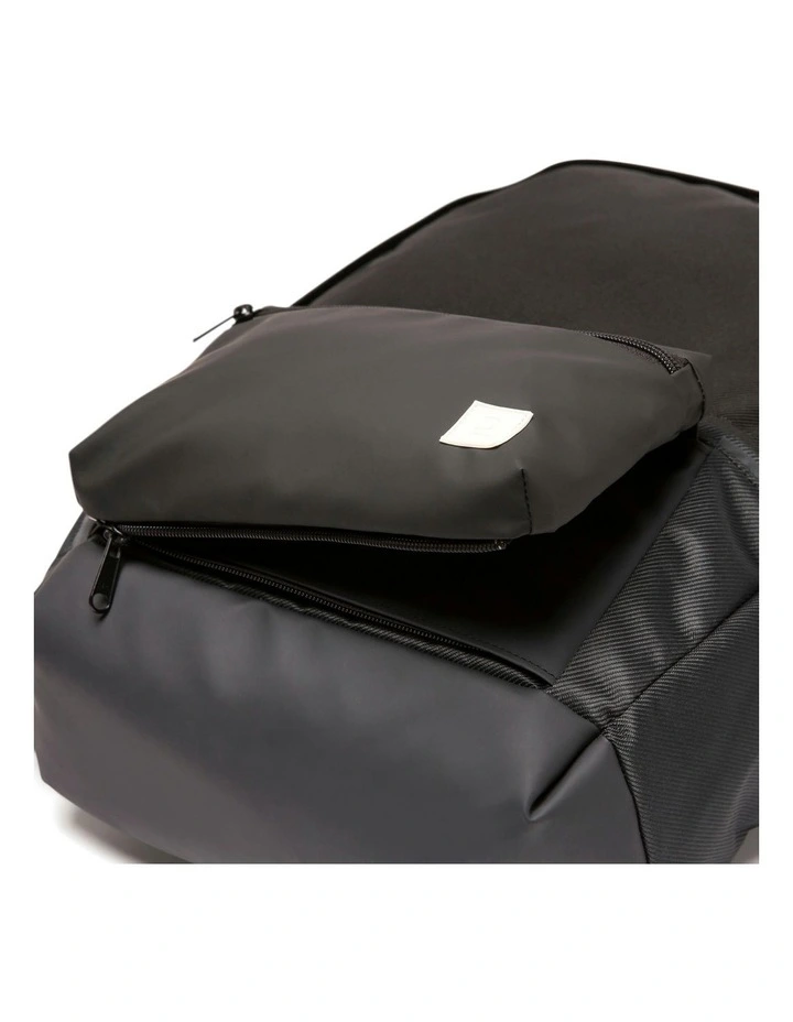 Backpack Academic 25L in Black image 4