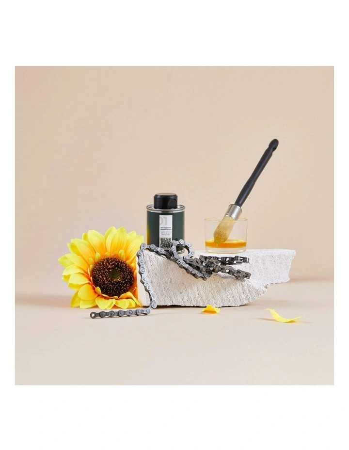 Bike Maintenance And Cleaning Kit in Multi image 7