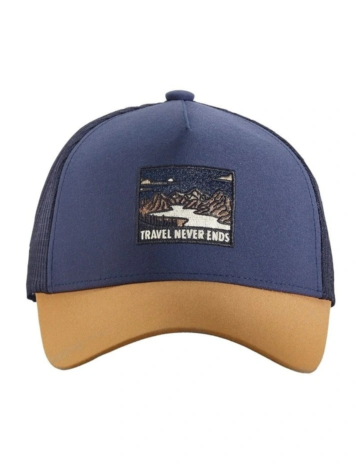 Trucker Travel Cap 500 in Dark Blue image 4