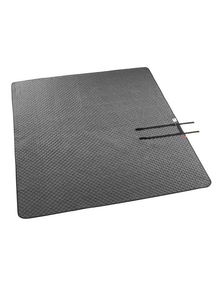 Picnicking And Camping Comfortable XL Cover 210 x 170 cm in Black image 1