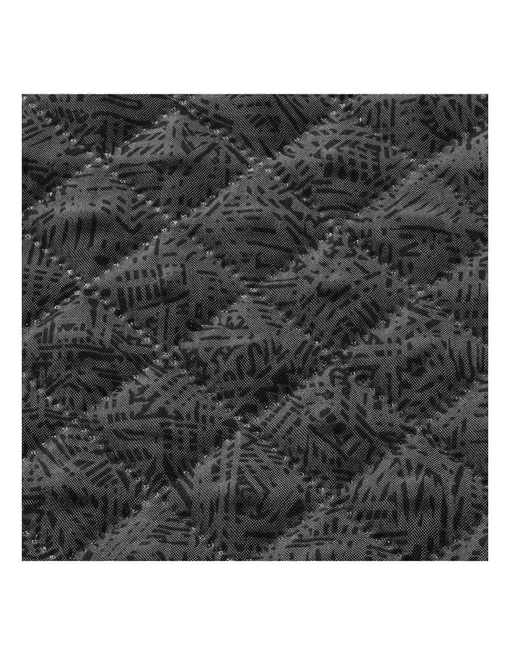 Picnicking And Camping Comfortable XL Cover 210 x 170 cm in Black image 5