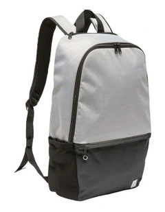 Essential Backpack 24L in Grey