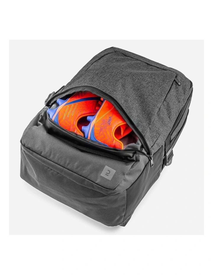 Essential Backpack 33L in Dark Grey image 7