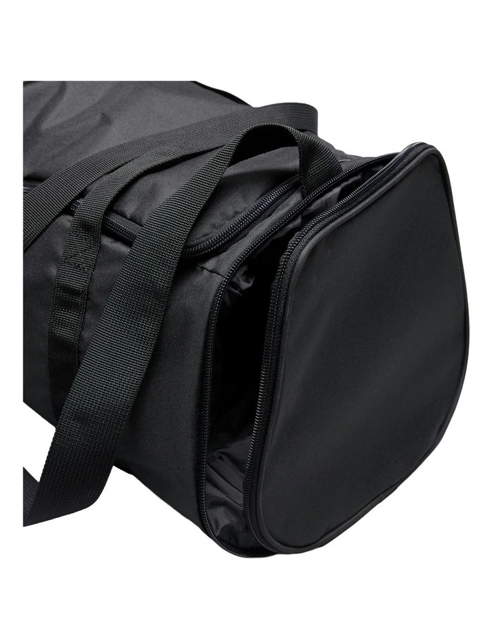Fitness Bag 20L in Black image 7