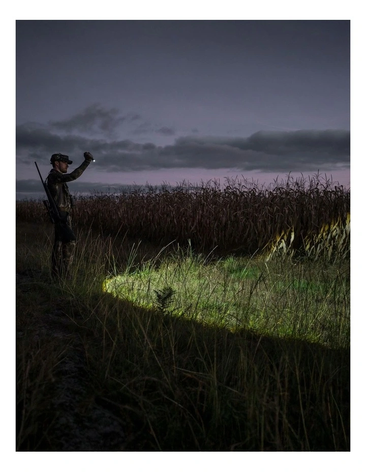 Hunting Torch 100 Lumens Zoom in Black image 3