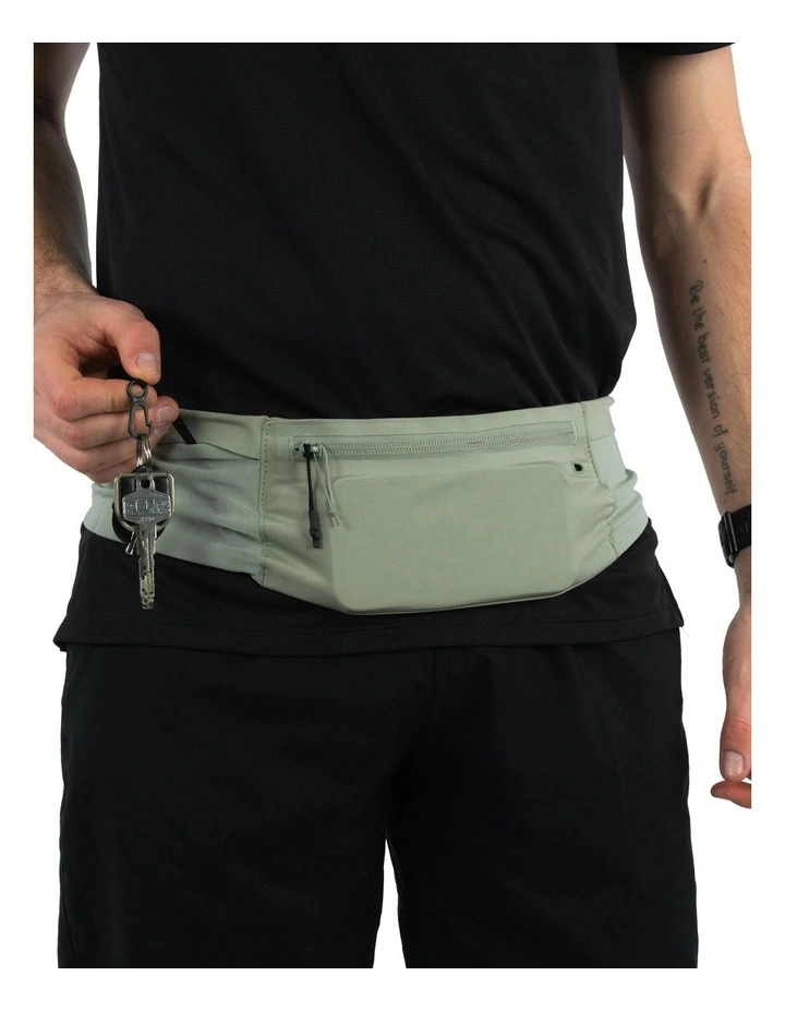 Kirpunu Comfort Smartphone Running Waistband in Khaki image 4