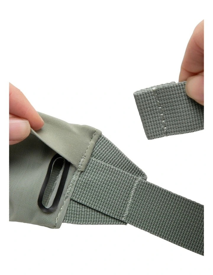 Kirpunu Comfort Smartphone Running Waistband in Khaki image 7