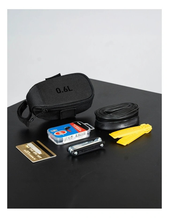 Saddle Bag M 0.6L in Black image 4