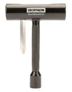 Skateboard And Longboard TT500 Metal Tool in Black