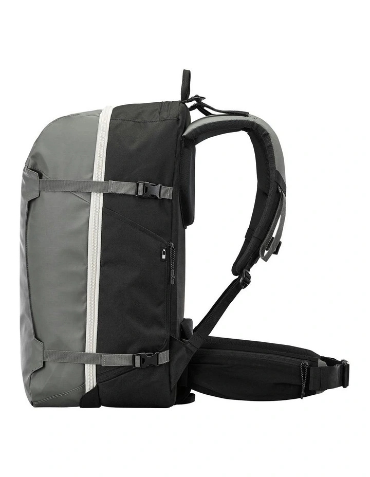 Travel 500 Organiser Backpack 40L in Khaki image 5