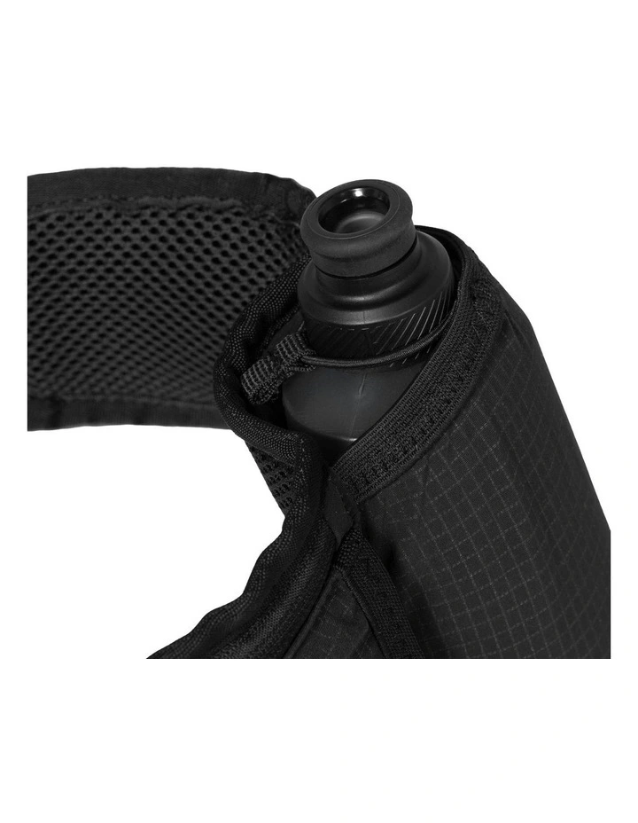 Running Bottle Hydration Belt in Black image 4