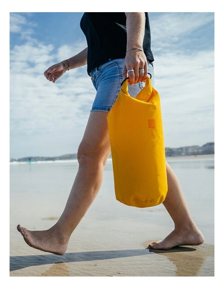 IPX4 Waterproof Bag 10L in Khaki image 2