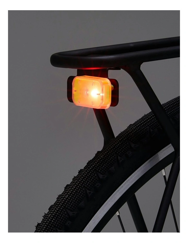 900 Ultra Light Pannier Rack in Black image 6