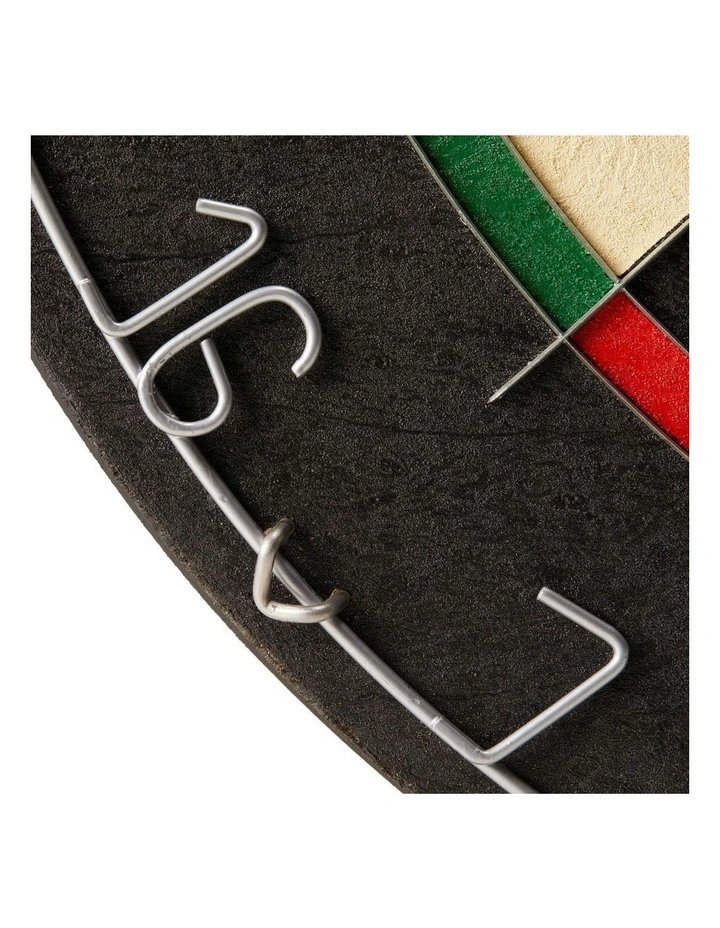 Club 700 Traditional Dartboard image 3