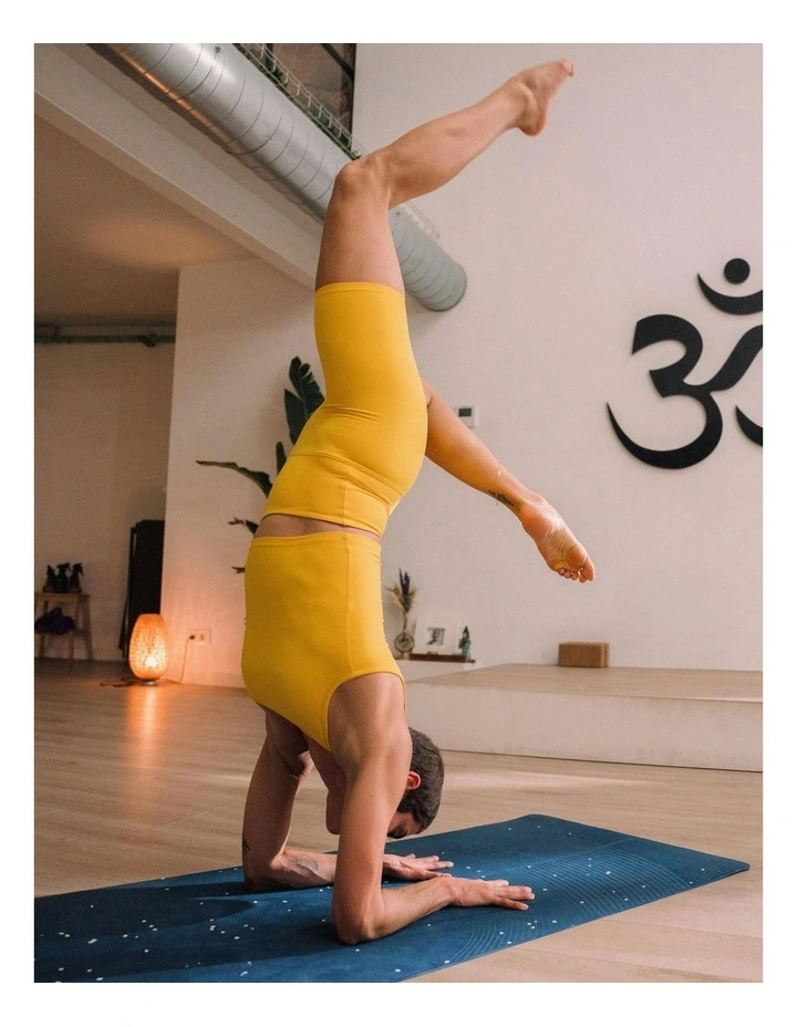 Light Yoga Mat in Navy Blue image 2