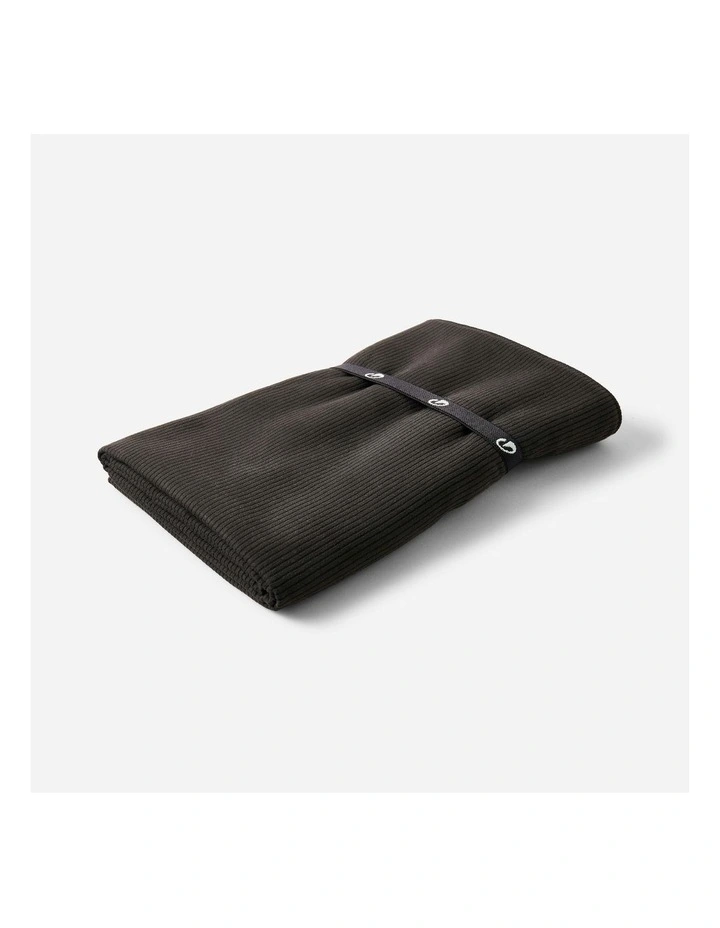 Microfibre Swimming Towel Size XL 110 x 175 cm in Black image 3