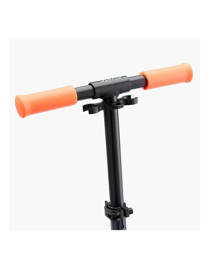 Mid 7 Scooter with Stand in Blue/Navy/Orange image 4