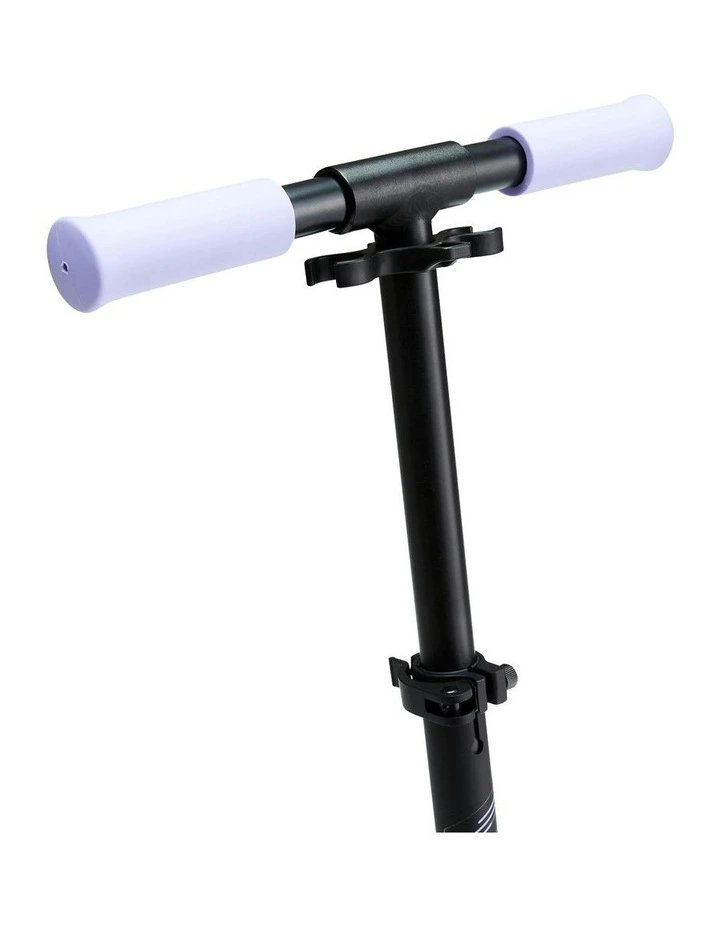 Mid 7 Scooter with Kickstand in Black/Lavender image 4