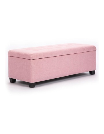 Pink colour
