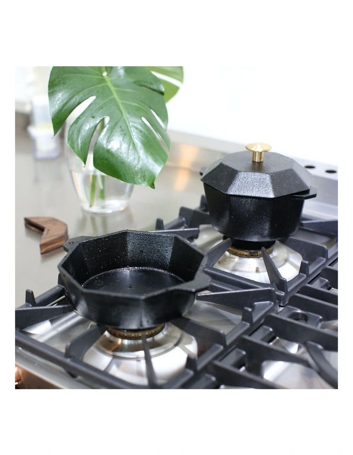 Mommy's Pot Cast-Iron Traditional Pot 21cm Non-Stick Pre-Seasoned image 3