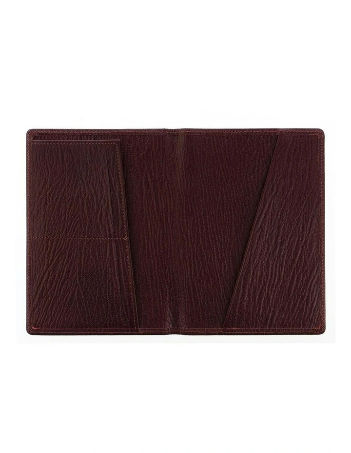 Chester Passport Cover in Red image 2