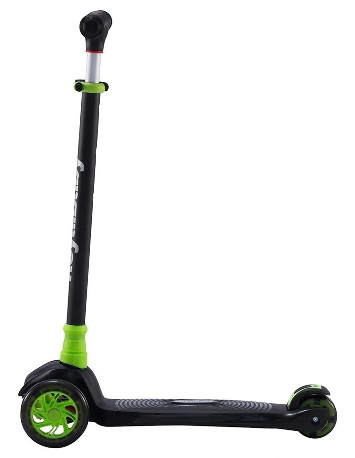 Scooter in Green image 5