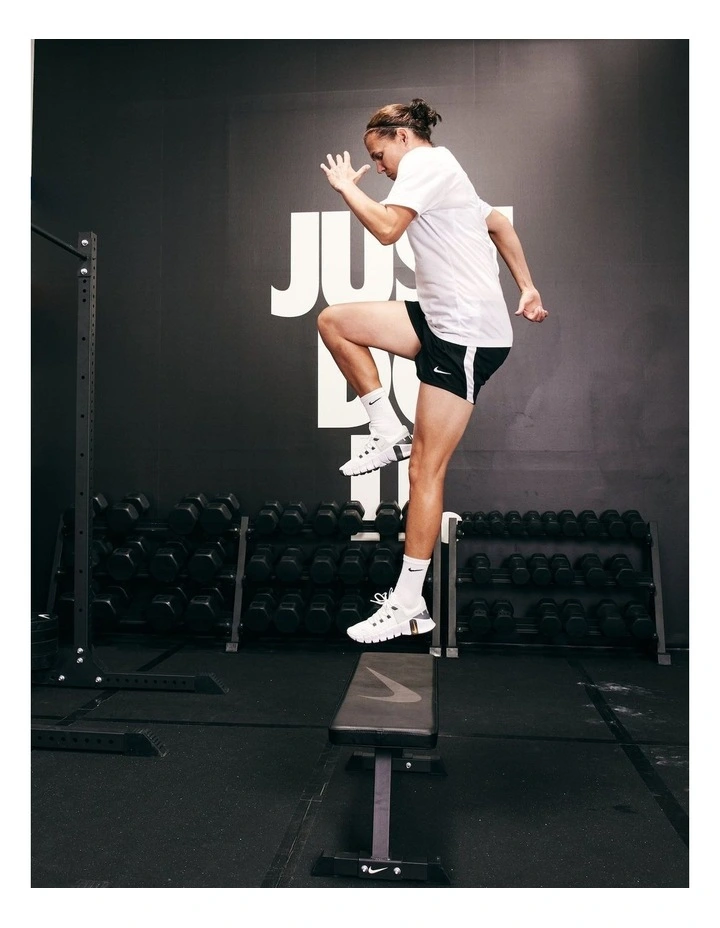 Flat Bench in Black image 6