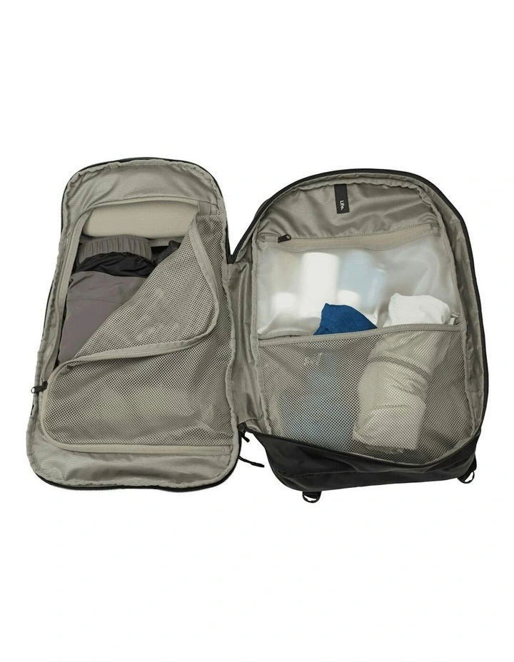 Enroute Travel Backpack 30L in Black image 6