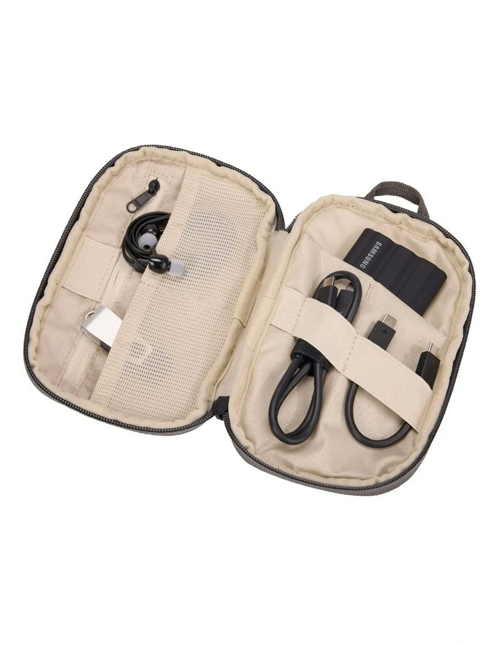 Subterra Powershuttle Small Tech Travel Case 21.5cm in Vetiver Gray image 5