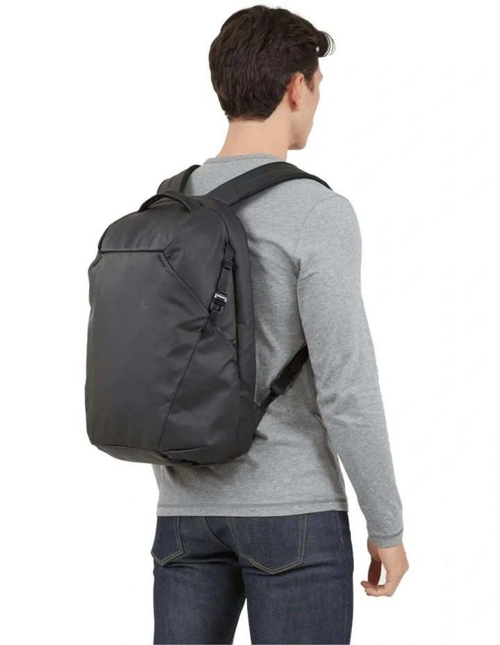 Tact Backpack Bag 21L in Black image 3