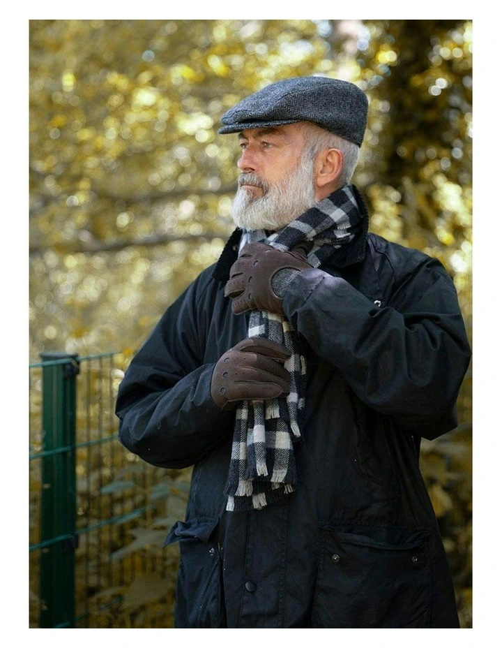 Abraham Moon Herringbone Tweed Flat Cap in Charcoal image 4
