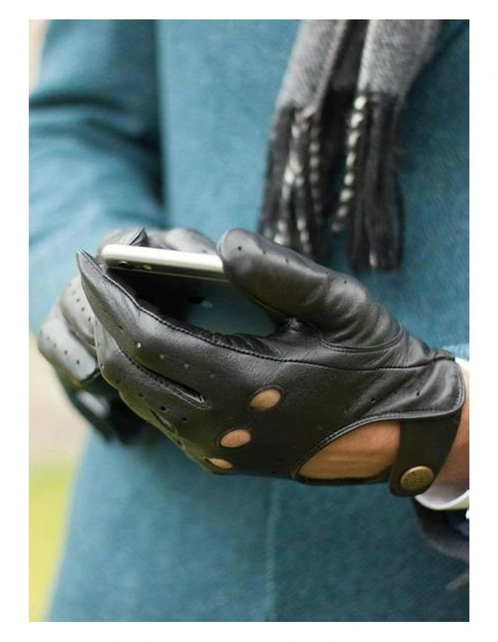 Silverstone Touchscreen Driving Gloves in Black image 4