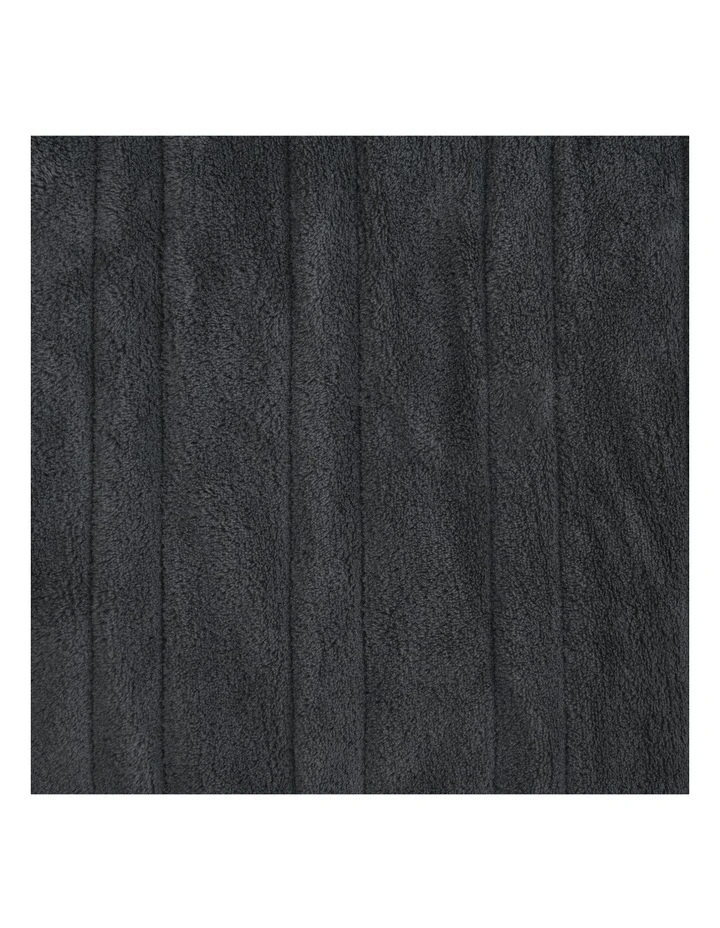 Coral Fleece Electric Heated Throw Blanket in Silver image 3