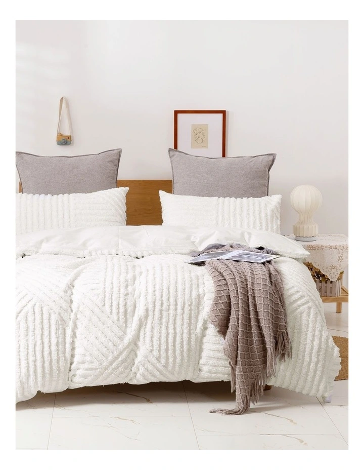 Tufted Washed Vintage Cotton Quilt Cover Set in Evie image 1