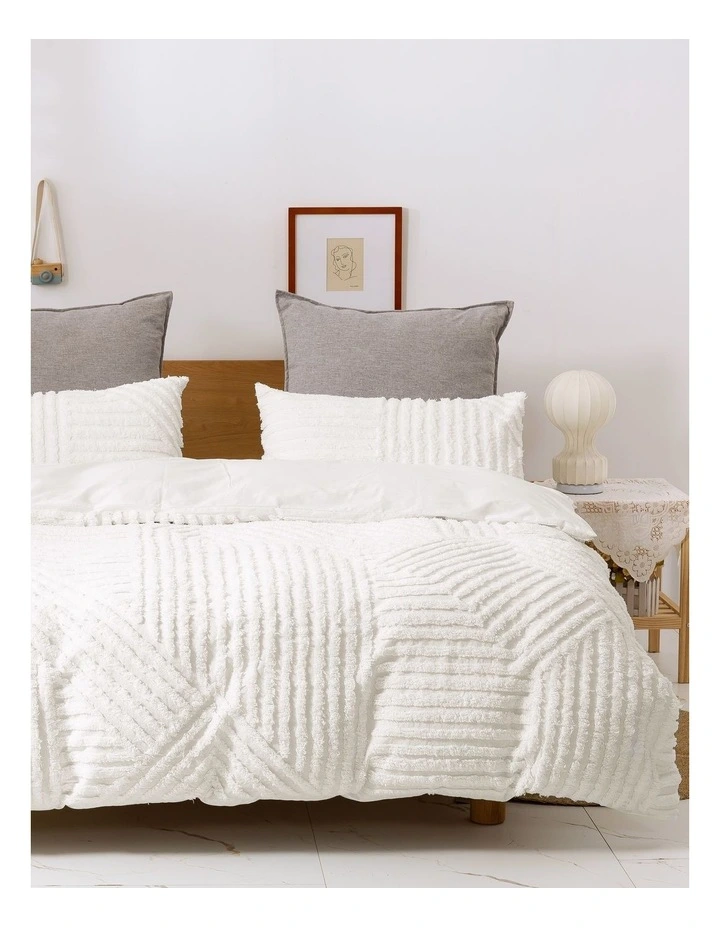 Tufted Washed Vintage Cotton Quilt Cover Set in Evie image 7