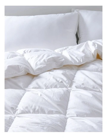 Goose Down Fibre Quilt in White