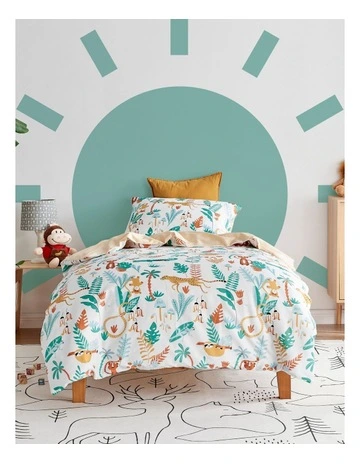Wild Jungle Quilt Cover Set in White