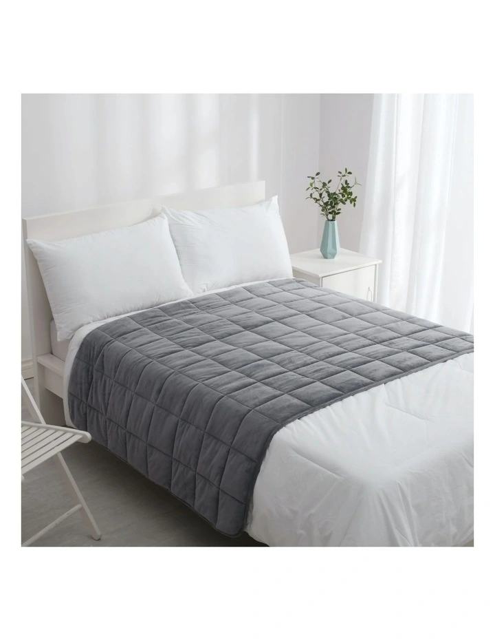 Calming Soft Weighted Blanket 122x183cm 5kg in Grey image 3