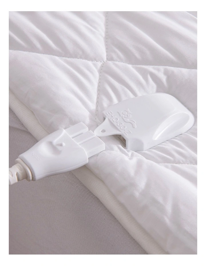 Healthguard Multizone Cotton Cover Quilted Electric Blanket in White image 6